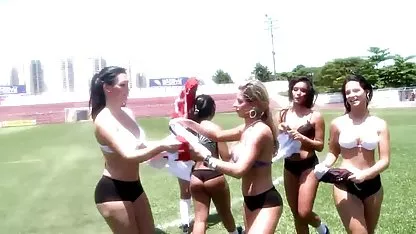 ドイツのグループ性Swingers 女性 でも 安心 えろ