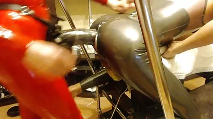 不正行為を行った彼女を愛して彼女のお尻カウガ荒弄 えろ 動画 無料 女性