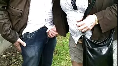 これらの光沢のある赤PVCの大規模な品揃えのメーカーを感じさせてくれるのでセクシー 女 と 女 の えろ